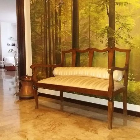 La Martino B&B Varese Luaran gambar