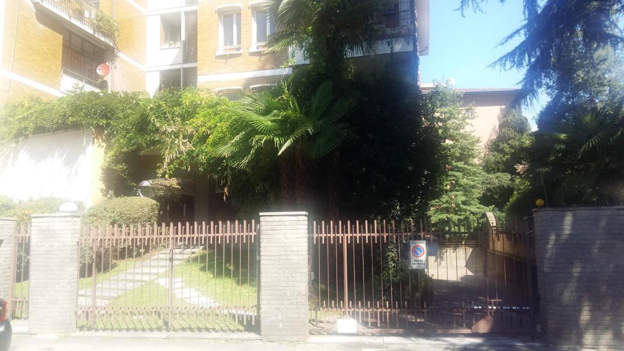 La Martino B&B Varese Luaran gambar